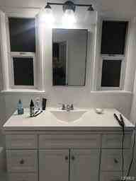 275 Margaret Ave - Photo 7 of 27