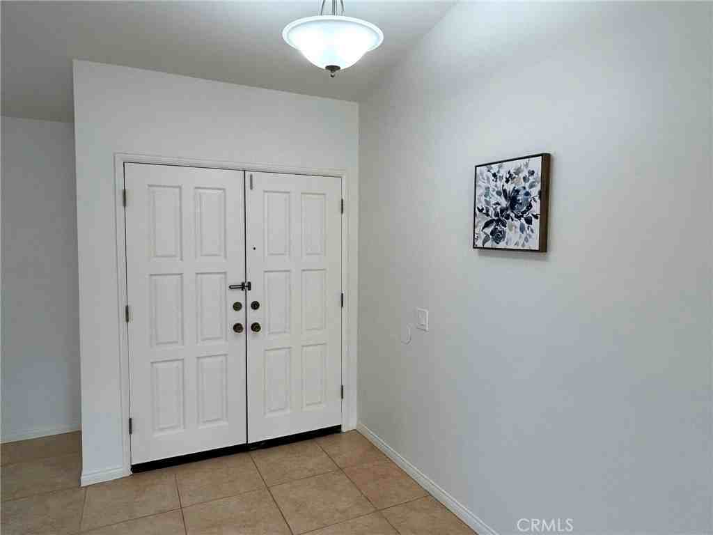 44365 Foxtail Cir - Photo 4 of 48