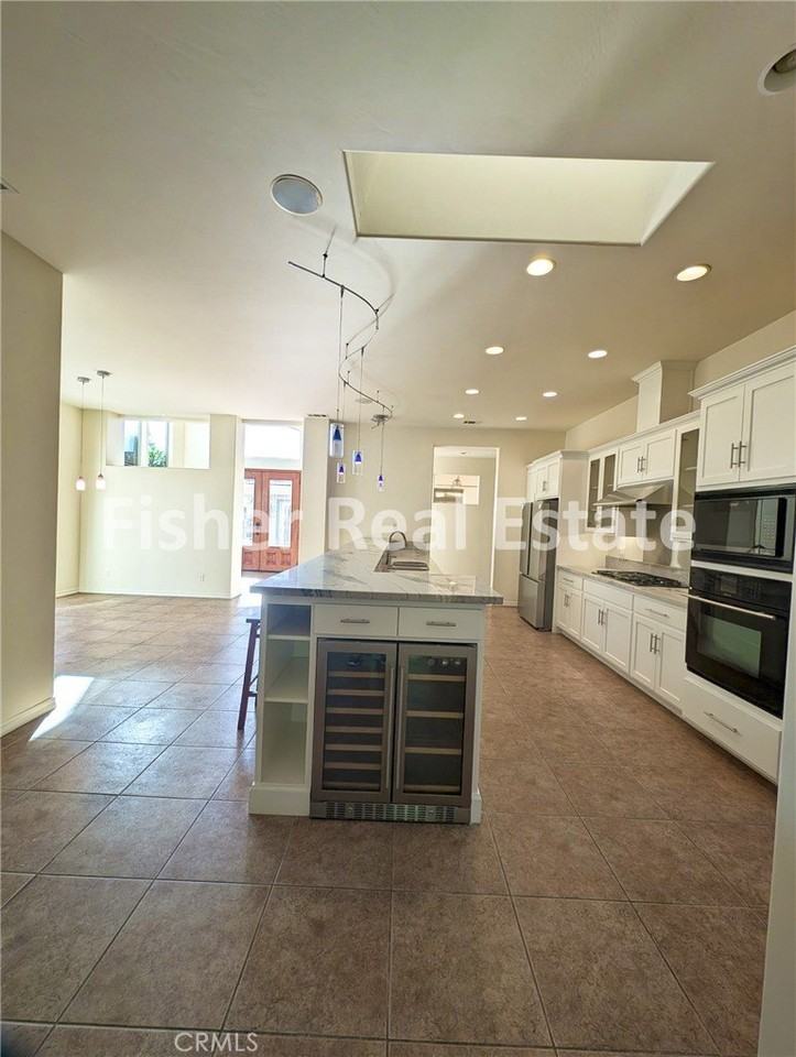 627 Avocet Way - Photo 5 of 31