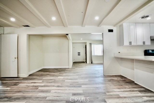 22148 Welby Way - Photo 6 of 31