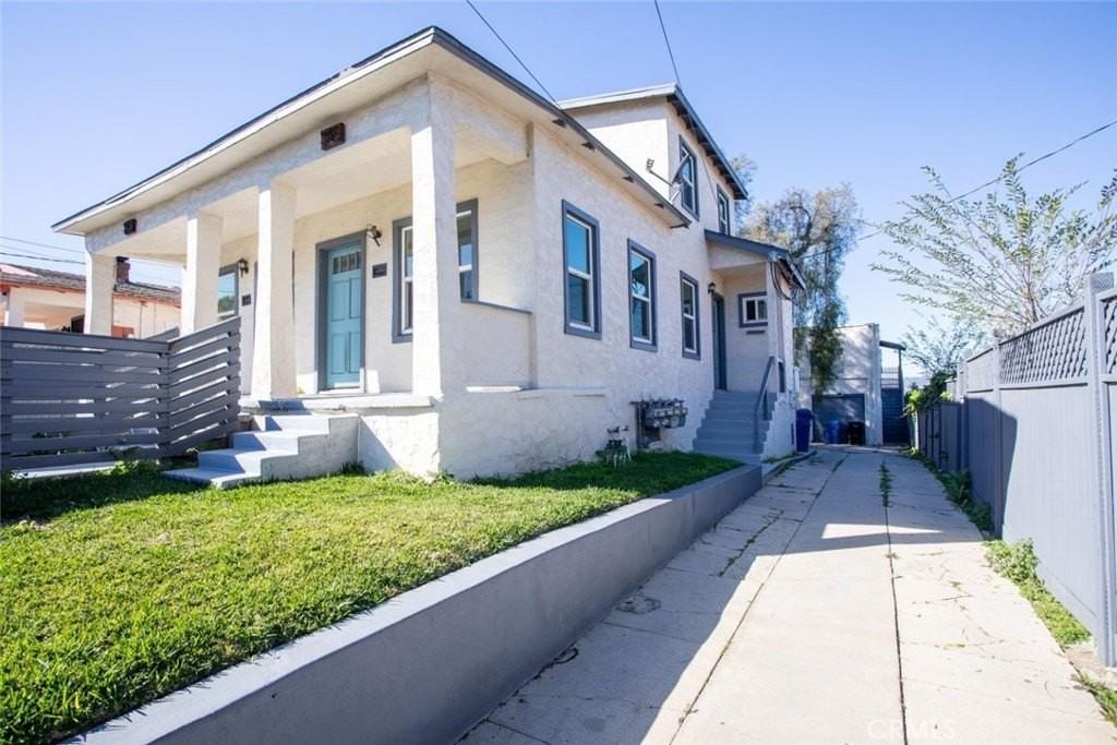 343 N Occidental Blvd #A - Photo 2 of 23