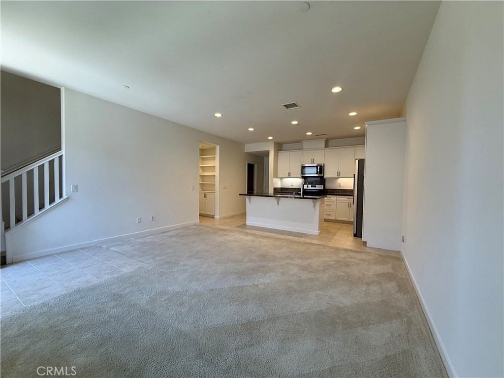 28618 Jardineras Dr - Photo 6 of 31