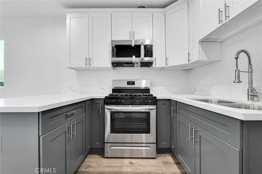 1020 Dennis Ave #B - Photo 7 of 21