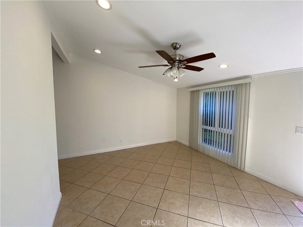 19137 Pleasantdale St - Photo 4 of 21