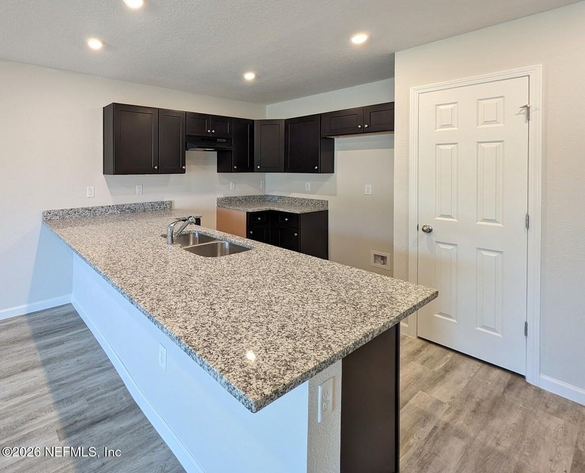 9808 Morgan Marsh Ct - Photo 2 of 7