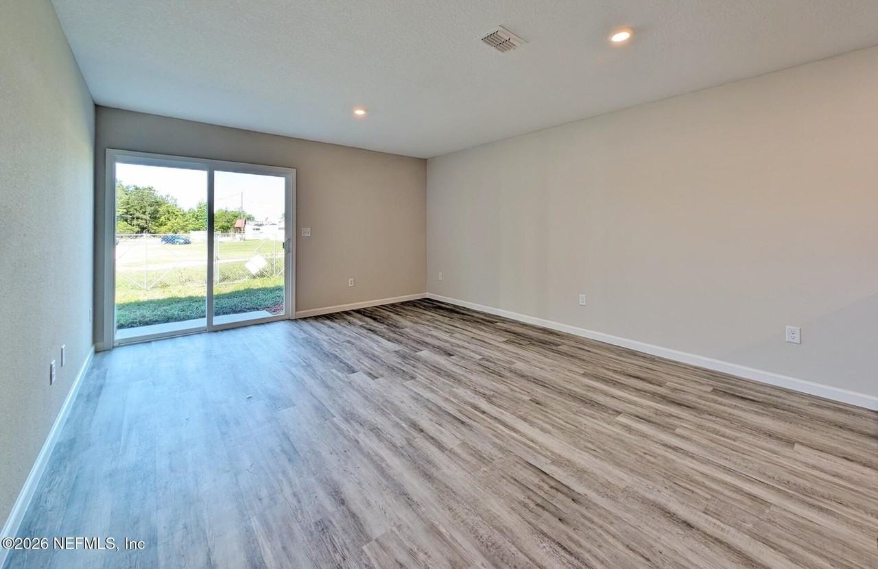 9808 Morgan Marsh Ct - Photo 4 of 7