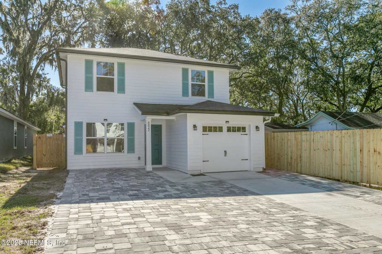 8822 Eaton Ave - Photo 6 of 47