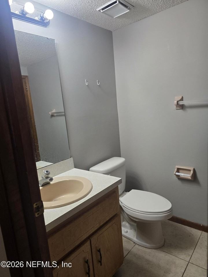 4303 Windergate Dr - Photo 7 of 15