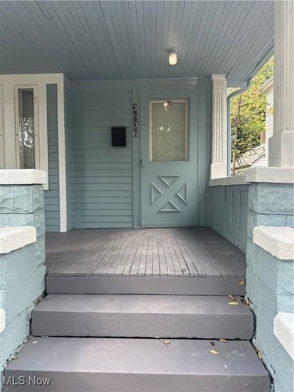 3636 E 55th St - Photo 2 of 43