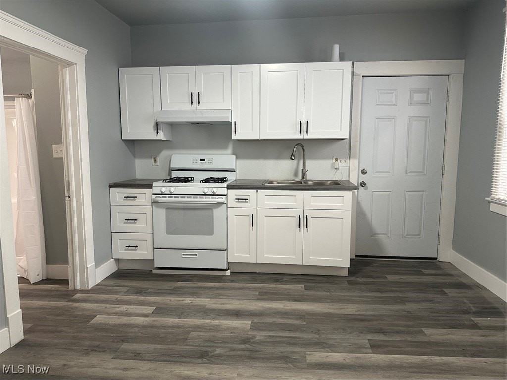 3636 E 55th St - Photo 7 of 43