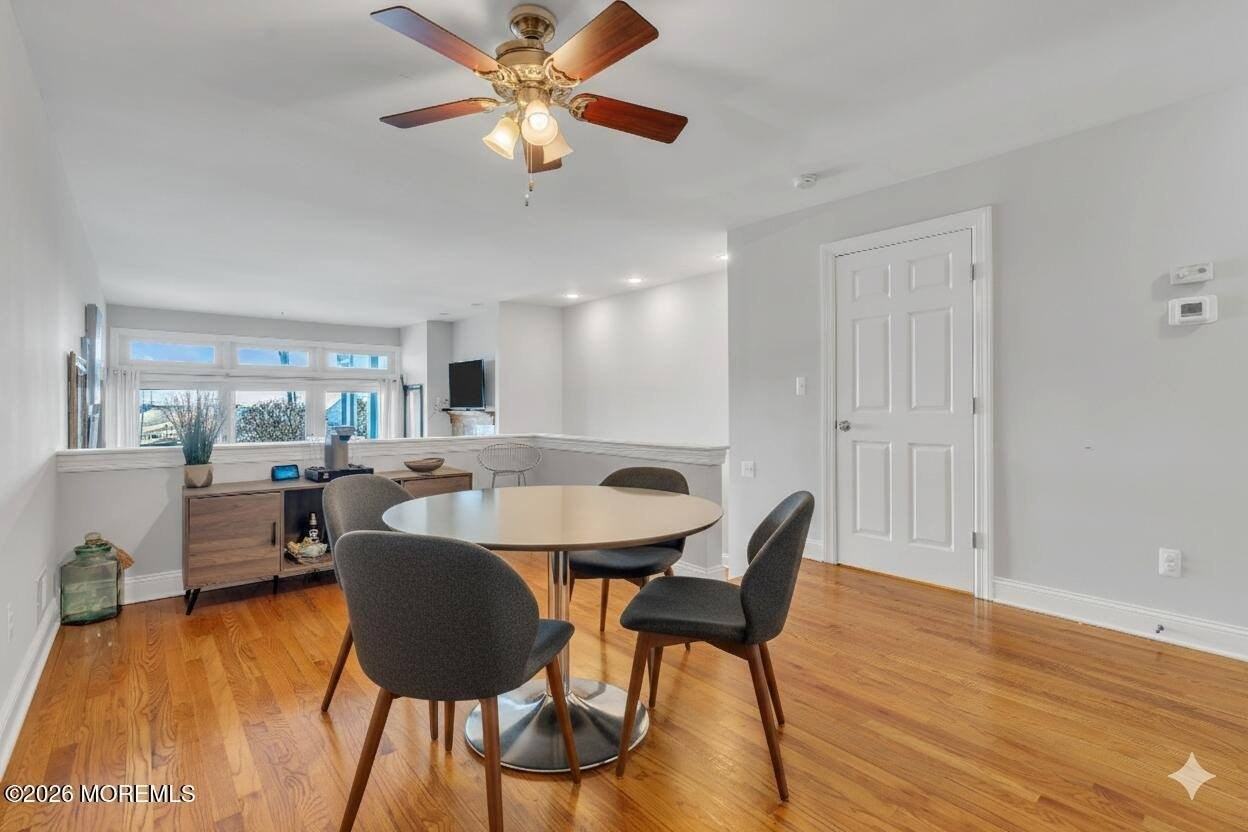 23 East Manor Sq Square - Photo 7 of 29