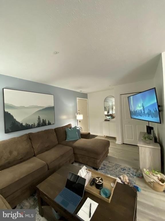 44792 Locust Ridge Ct #8C - Photo 2 of 8