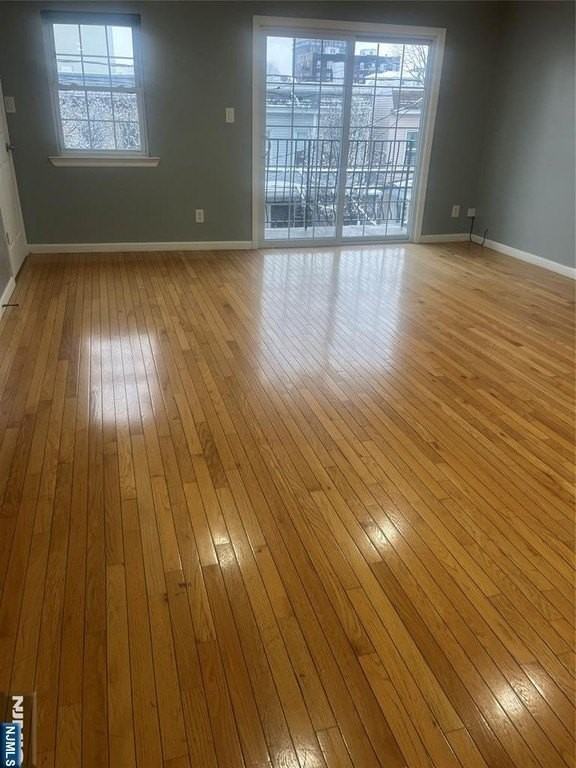 710 27th St Apt 3rd - Photo 3 of 22