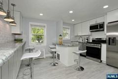 100 Huguenot Ave Apt 6b - Photo 1 of 1