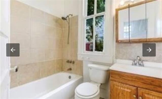 2005 N Galvez St - Photo 2 of 6