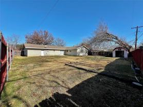 725 Danish Dr - Photo 1 of 1