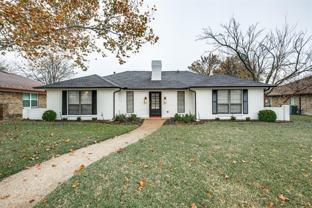 3204 Kingsbridge Dr - Photo 1 of 1