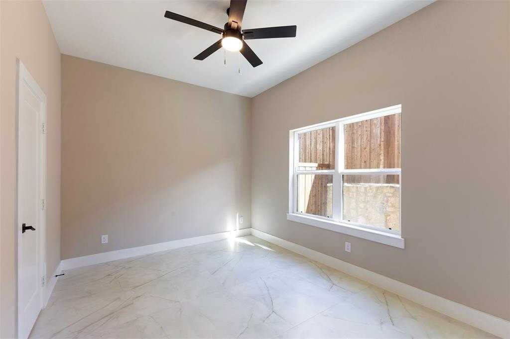 2370 Usmen Dr - Photo 6 of 20