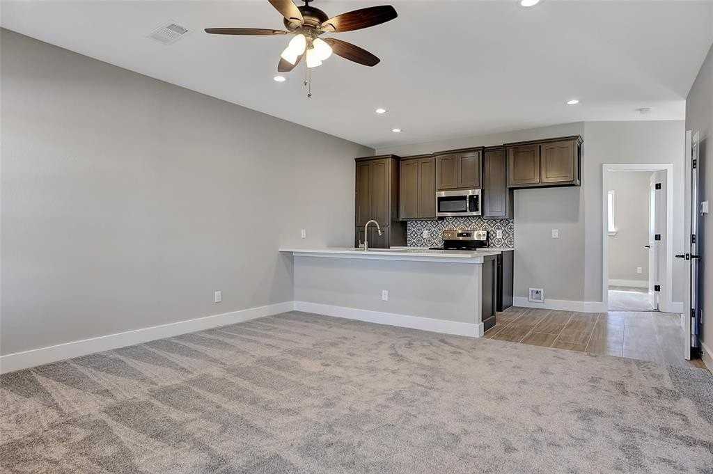 1304 Country Rd #B - Photo 3 of 23