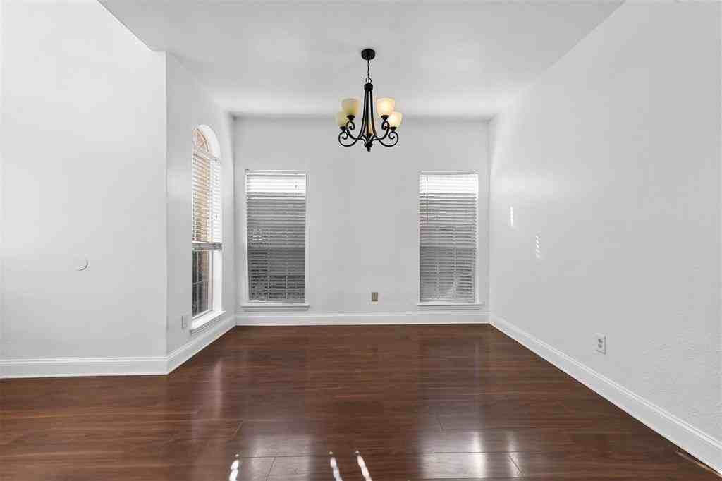 434 Moonlight Way - Photo 6 of 29