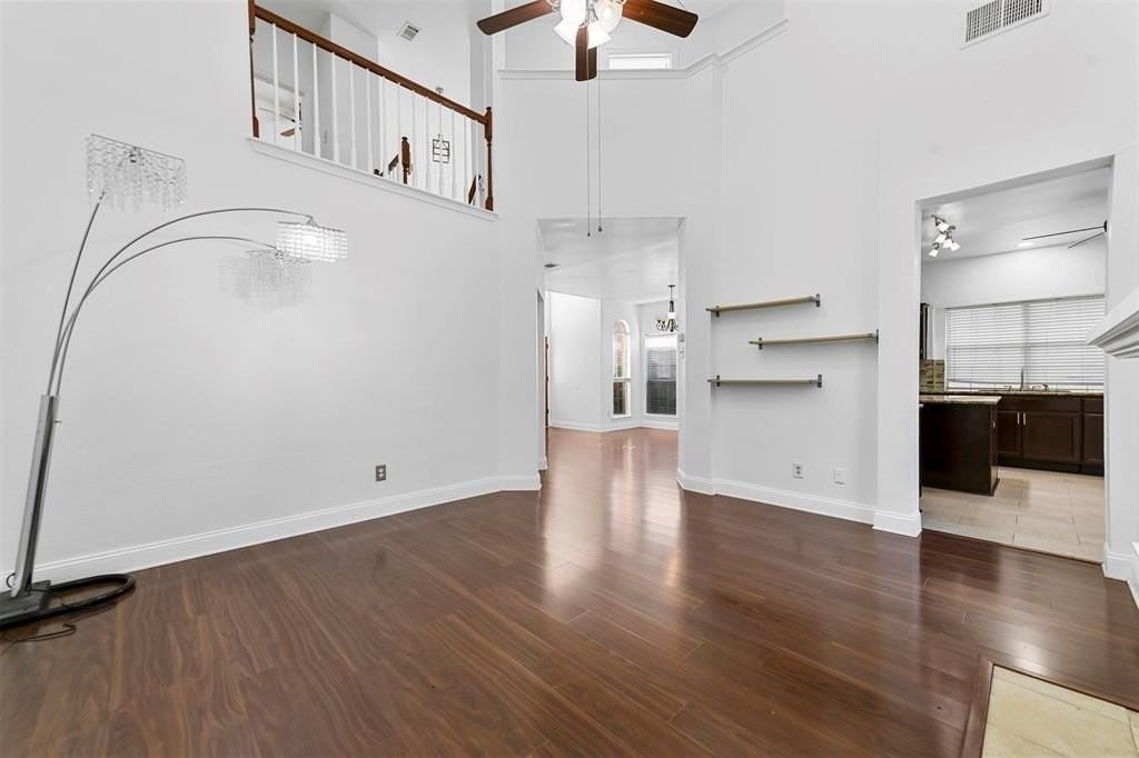 434 Moonlight Way - Photo 7 of 29