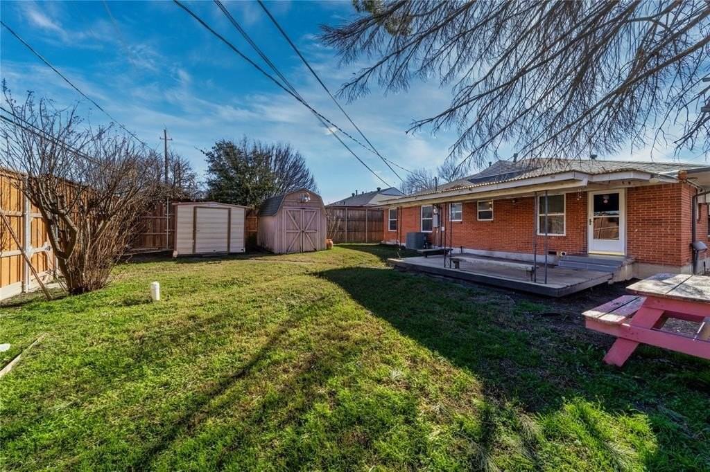 2605 San Medina Ave - Photo 4 of 27