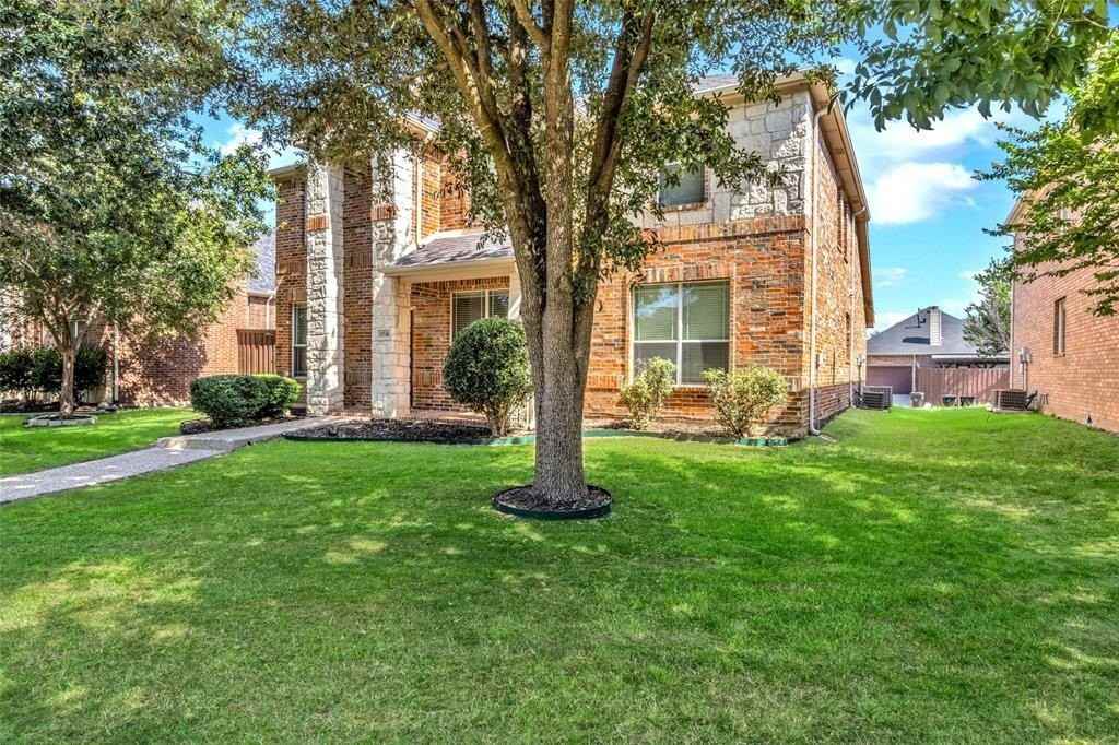 11546 La Grange Dr - Photo 3 of 40