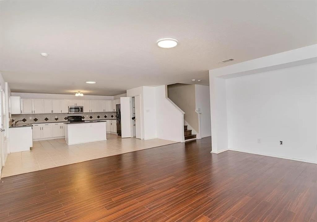 2743 Cold Water Trl - Photo 4 of 20