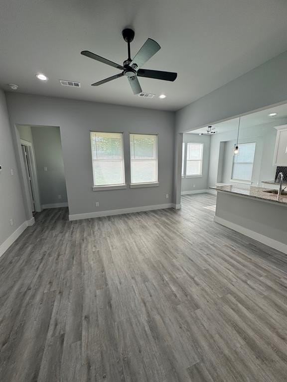 3115 Prairie Ave - Photo 7 of 18