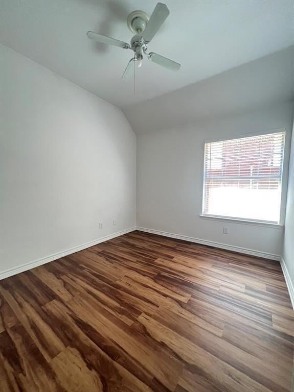 1616 Falmouth Dr - Photo 4 of 18