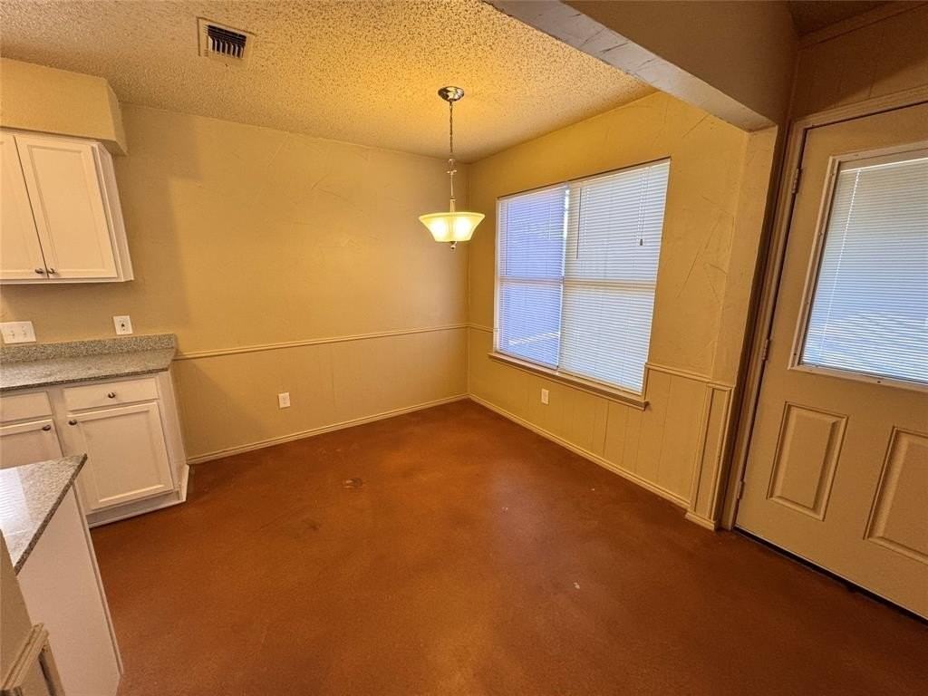 5204 Hideaway Ct - Photo 7 of 11