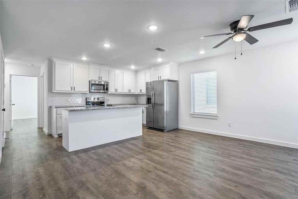 2610 S Fannin Ave - Photo 4 of 23