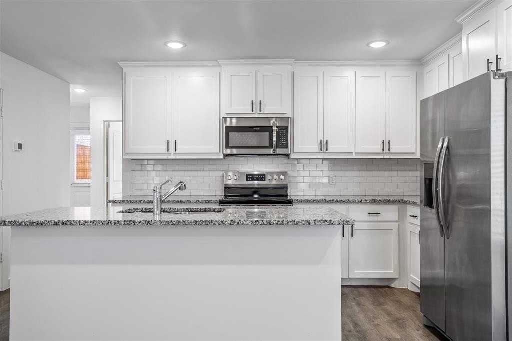 2610 S Fannin Ave - Photo 6 of 23