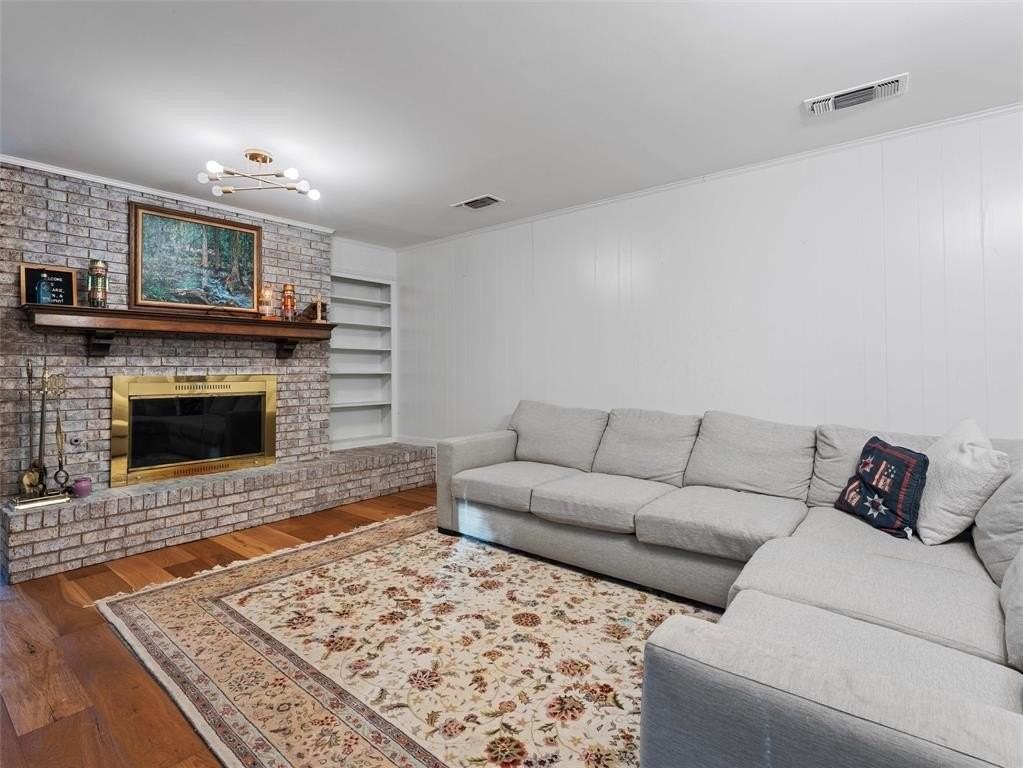 1312 Oak Glen Trl - Photo 3 of 12