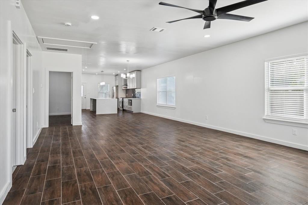 329 S 2nd St - Photo 7 of 31