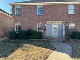 112 S Holly Ave - Photo 1 of 1