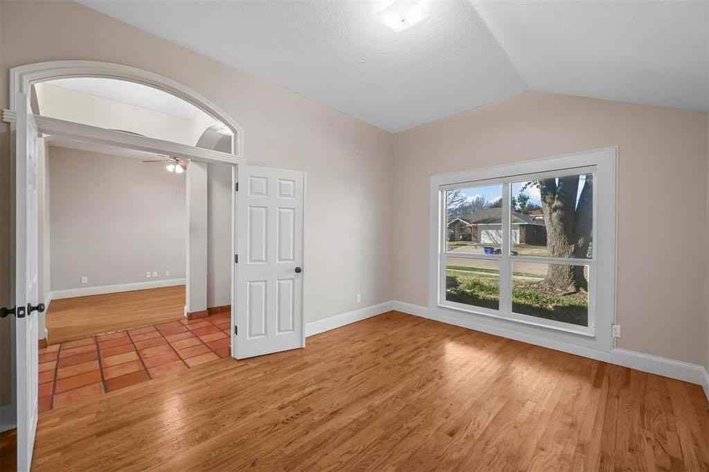 3402 Egerton Ln - Photo 5 of 29