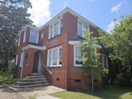 featured image of 4 W De Soto St