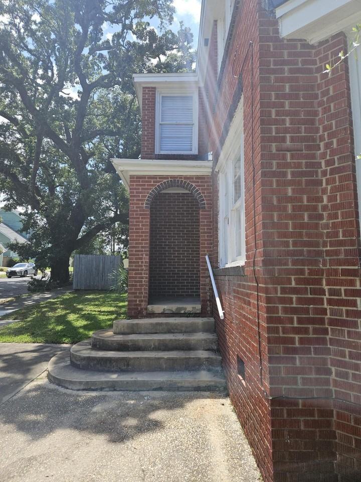 4 W De Soto St - Photo 3 of 25