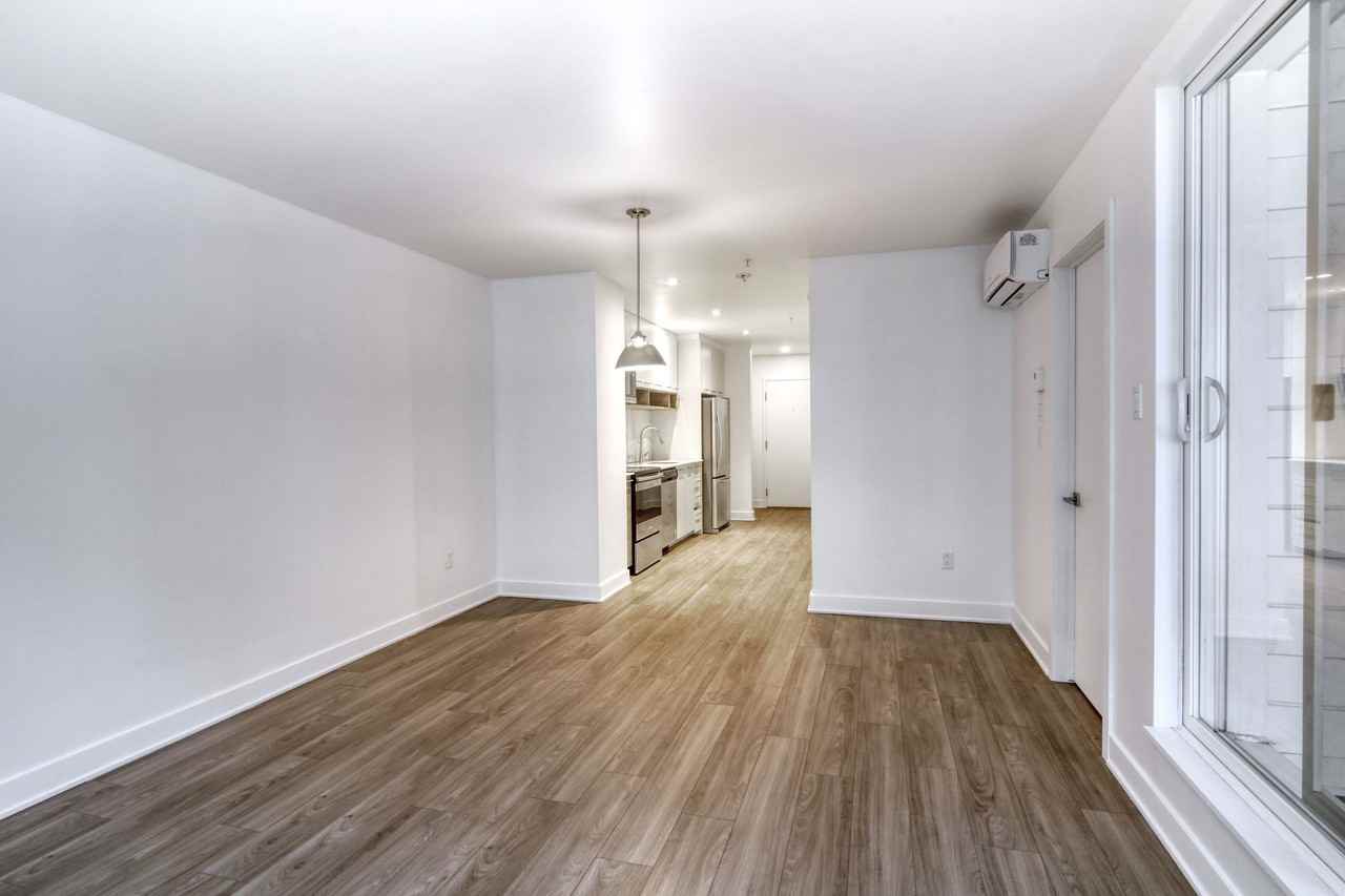 9675 Papineau - Photo 6 of 50