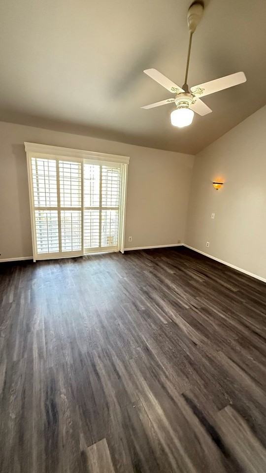 3903 Scott St - Photo 7 of 15