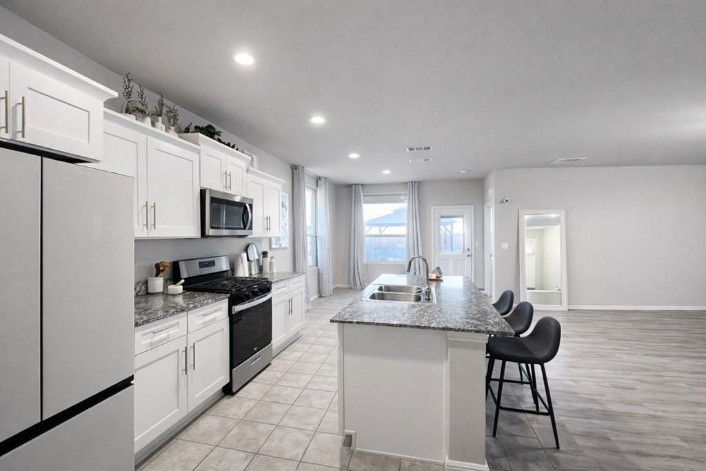 6308 Polo Grounds Ct - Photo 6 of 12