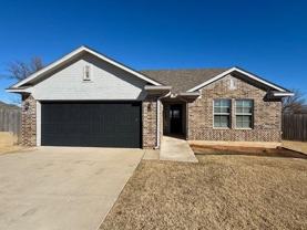 223 Park Pl - Photo 1 of 1