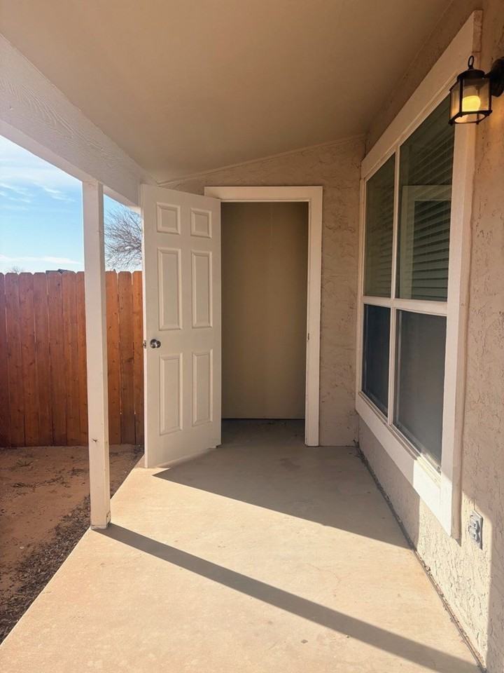 121 N Glenwood Dr - Photo 5 of 22