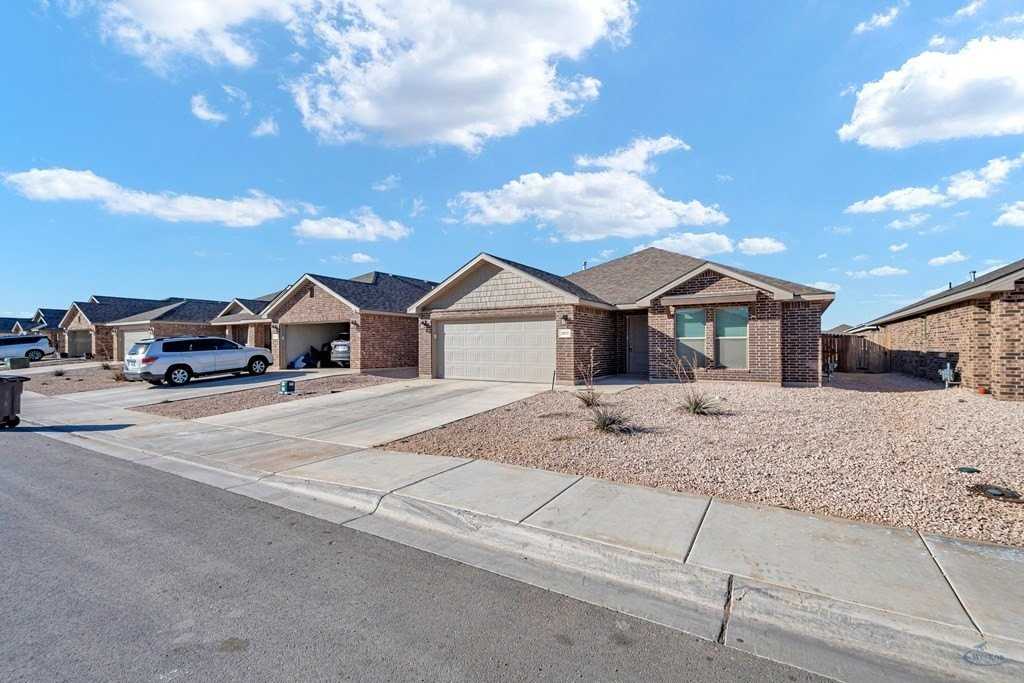 2023 Blazing Saddle Blvd - Photo 5 of 35