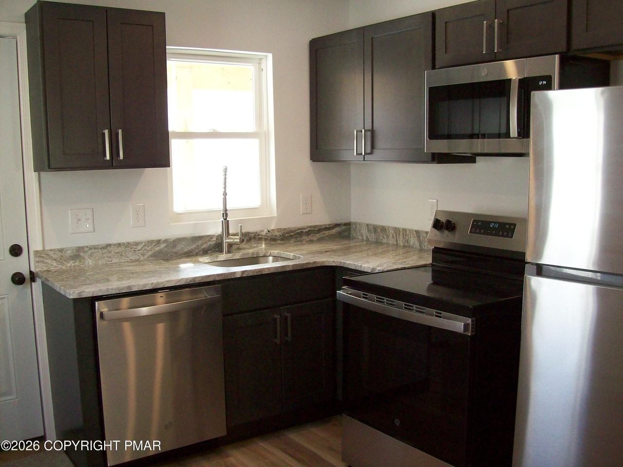 733 Ann St #2 - Photo 3 of 12