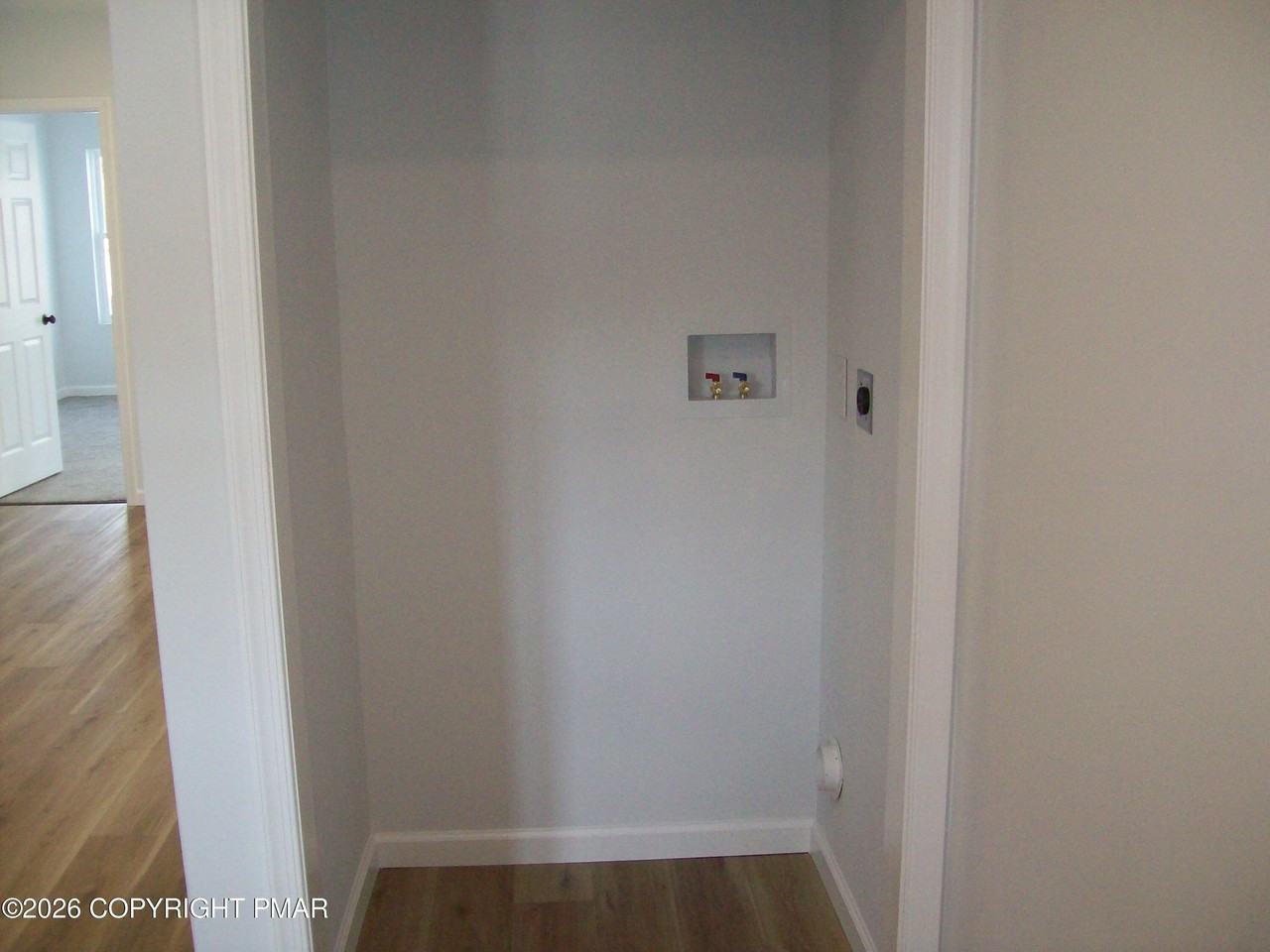 733 Ann St #2 - Photo 4 of 12