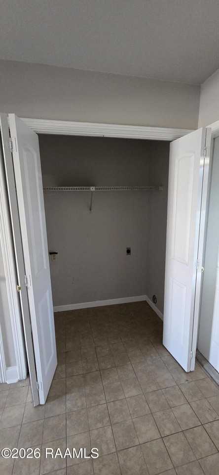 100 Winchester Dr #608 - Photo 4 of 14