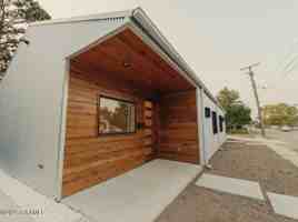 featured image of 700 S Saint Antoine St #B