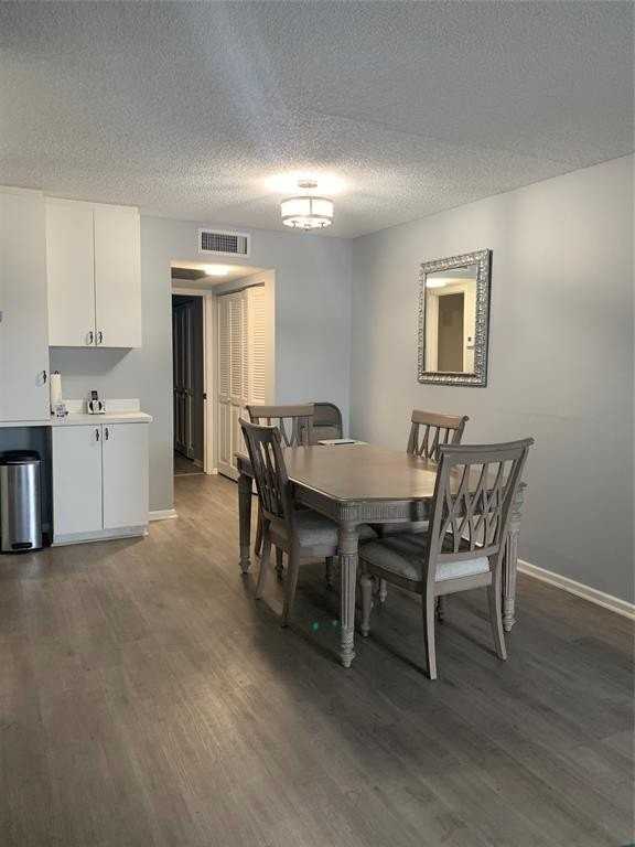 2150 Cambridge G #2150 - Photo 2 of 12